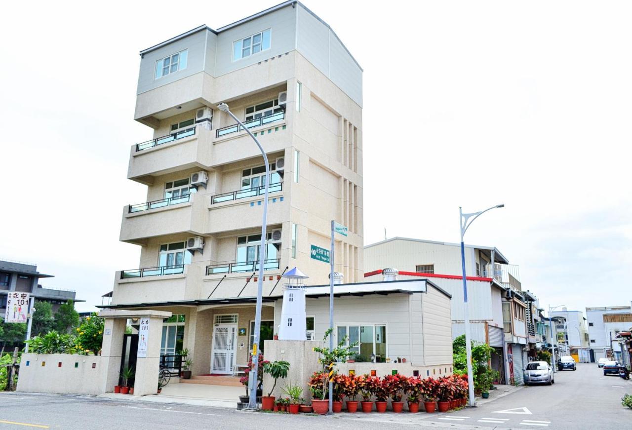 Bed and Breakfast 永安101 Wing On X 國旅補助-1000元 à T'ai-tung Extérieur photo