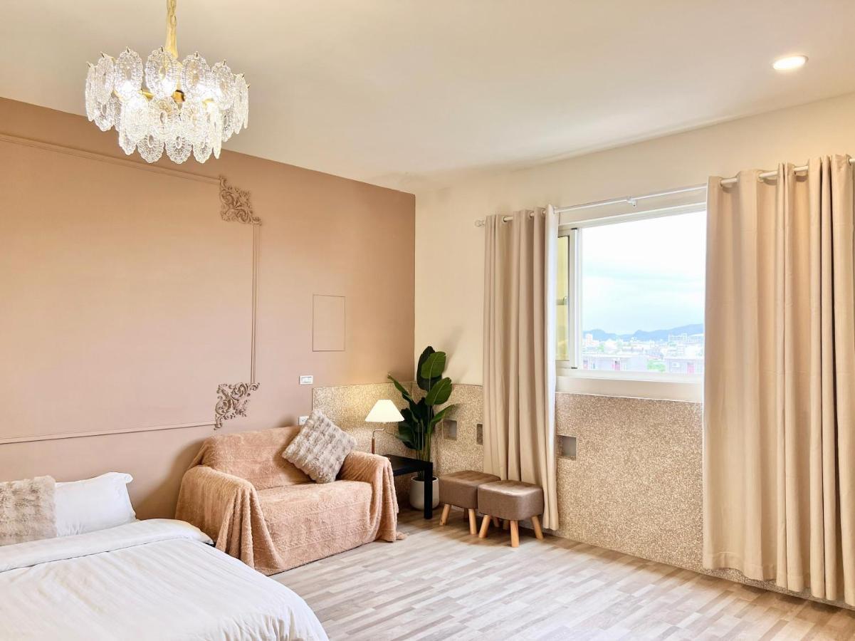 Bed and Breakfast 永安101 Wing On X 國旅補助-1000元 à T'ai-tung Extérieur photo