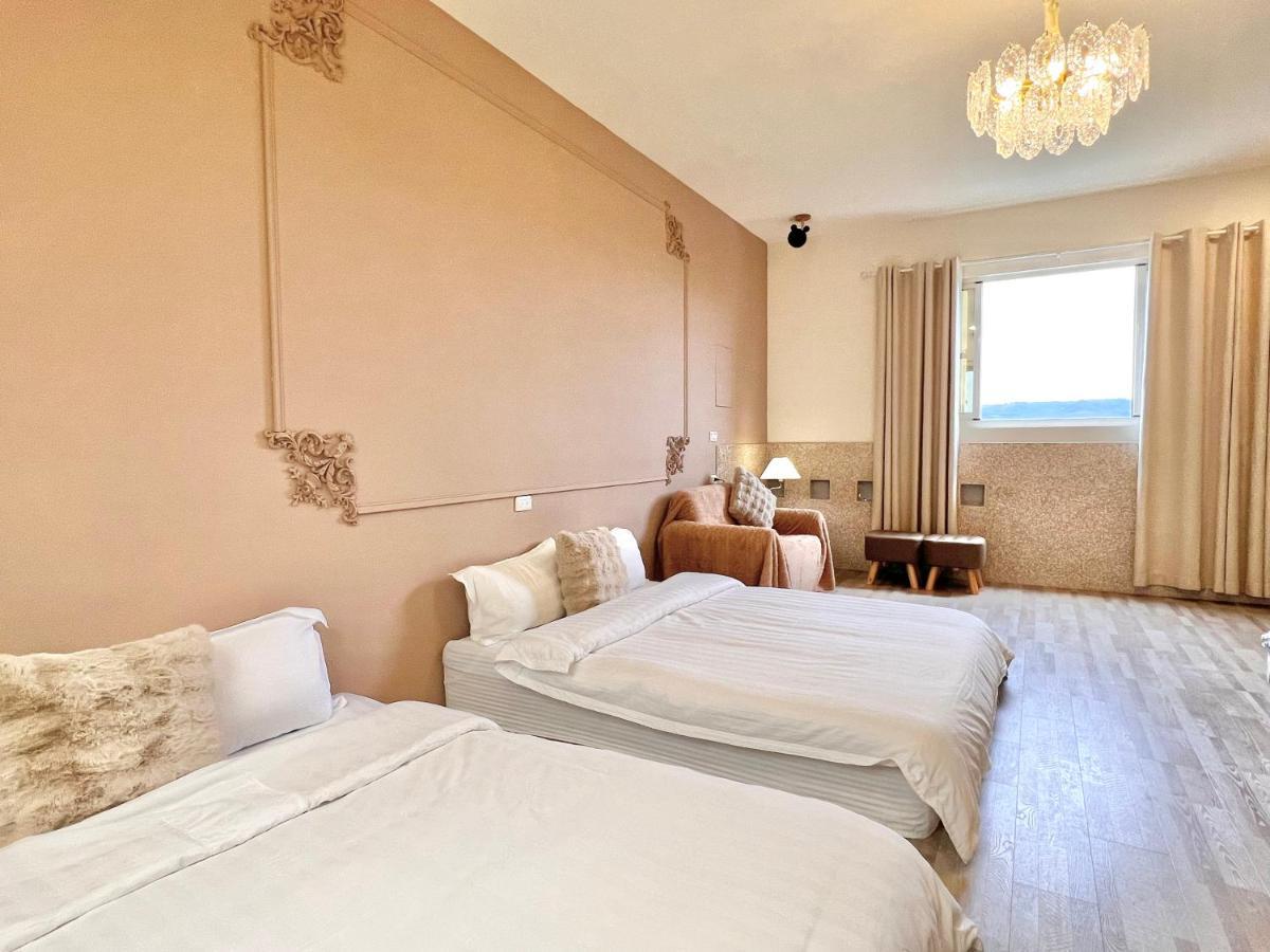 Bed and Breakfast 永安101 Wing On X 國旅補助-1000元 à T'ai-tung Extérieur photo