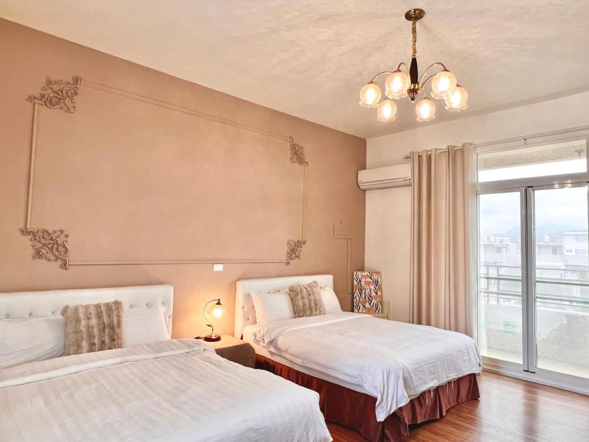 Bed and Breakfast 永安101 Wing On X 國旅補助-1000元 à T'ai-tung Extérieur photo