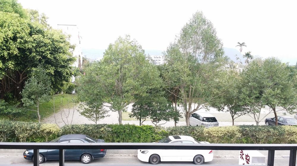 Bed and Breakfast 永安101 Wing On X 國旅補助-1000元 à T'ai-tung Extérieur photo